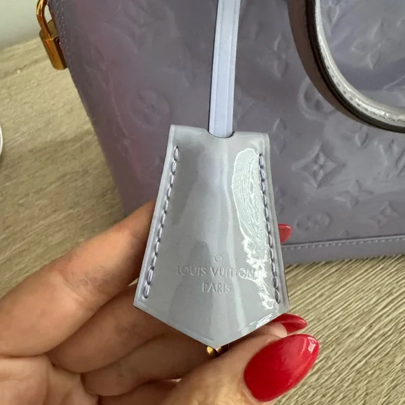 Louis Vuitton Alma PM Lilas - Picture 2 of 9